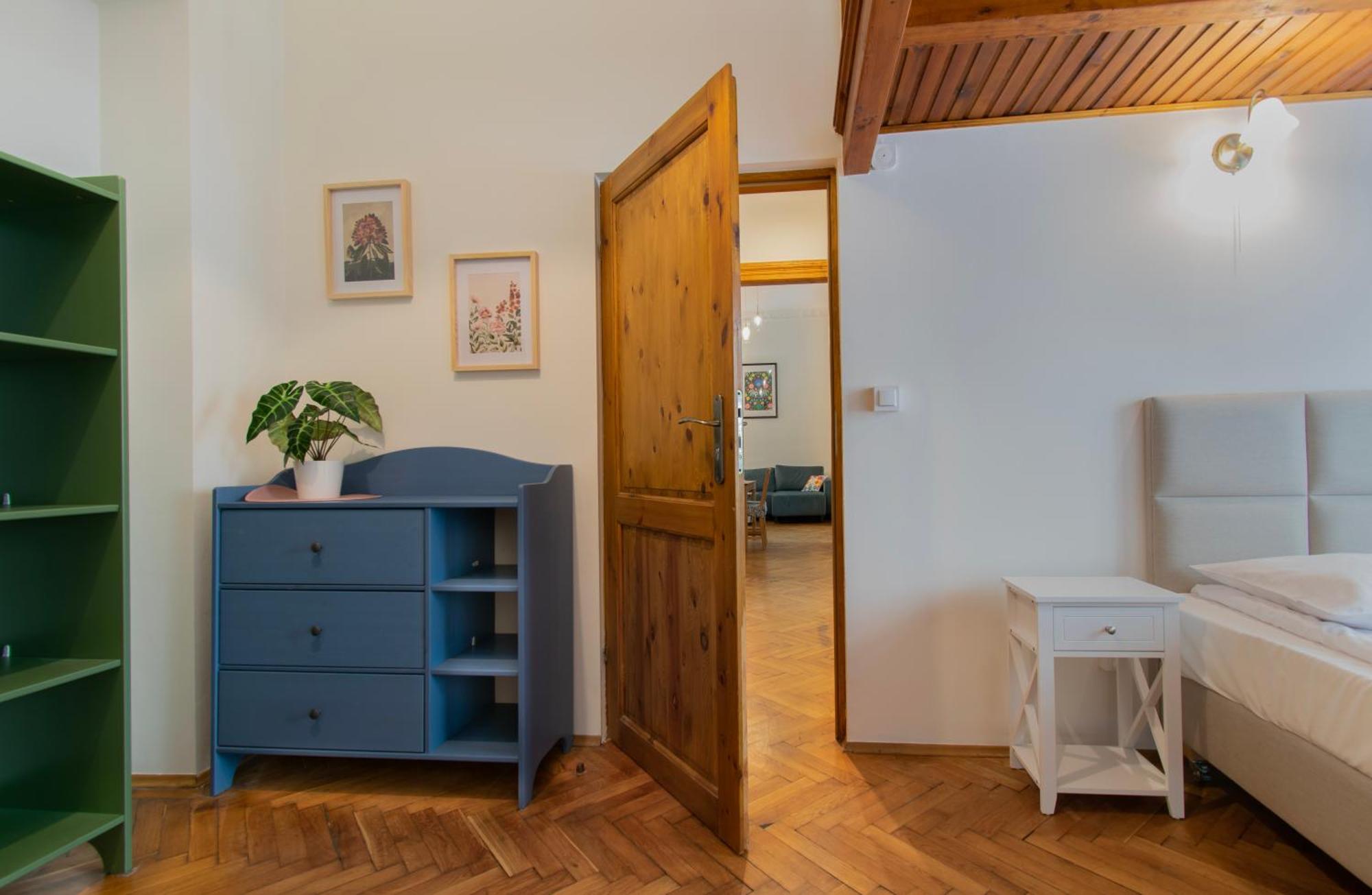Ground Floor Family Apartment 크라쿠프 외부 사진