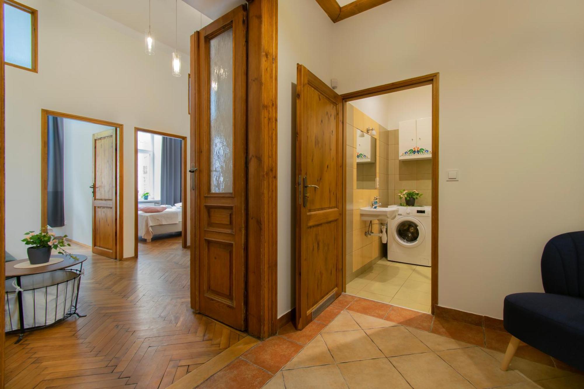 Ground Floor Family Apartment 크라쿠프 외부 사진